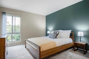 Westside 1BR w Pool Gym Bball Tennis Courts LAX-85