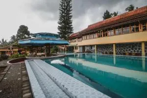 RedDoorz Plus At Megamendung Puncak Bogor - Cipayung