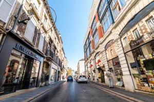 Appartement Hyper Centre, Avenue de Champagne à 200 mètres