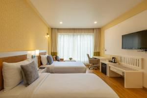 Hotel Kohinoor Elite near BKC