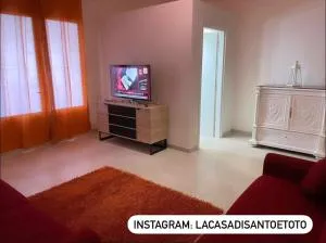 la Casa di Santo e Totò - راكالي