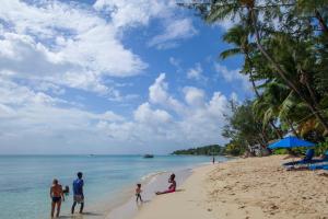 Pavilion Villa by Bluescape