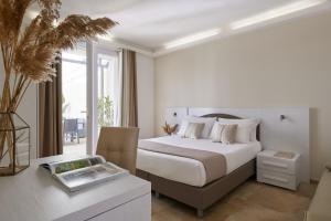 Golden Apartments