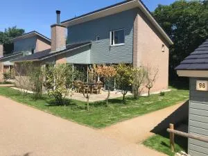 Haags Duinhuis - familyfriendly holidayhome - Kraaijenstein