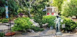 New Seabury Retreat. Butchart Gardens' Inspired - New Seabury