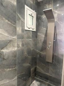 Eclectic Apartment near Downtown