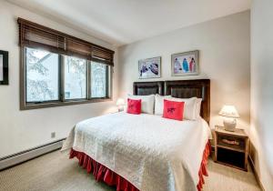 3 Bedroom Luxury Ski-Inski-Out Condo At Highlands Slopeside Beaver Creek
