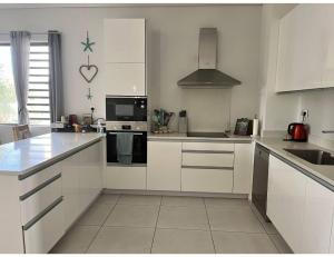Elegant 3 Bedrooms Haven near Grand-Baie Beach & Center