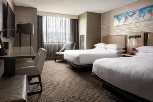 Queen Room room in Colorado Springs Marriott