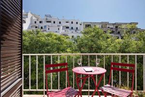 Hannas Sunny Apartment