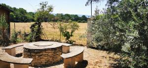 Maisons de vacances Maison provencale en pierres seches : photos des chambres