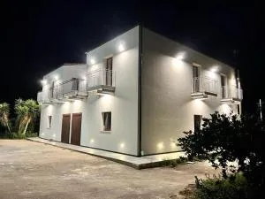 Tenuta Macconi Country Rooms - Case Cicirello