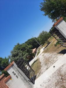 VILLA MILLEFIORI