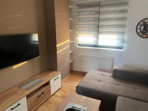 luxury Pool Apartment Jagodina