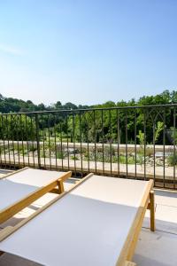 Hotels REOUVERTURE - Le Couvent des Minimes Hotel & Spa L'Occitane : Suite avec Terrasse 