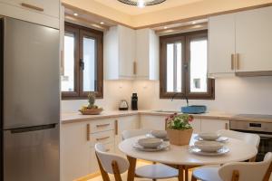Stoupa Harmony Suite - One Bedroom Apartment