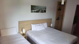 Hotels EastLodge Lyon Est Eurexpo : photos des chambres