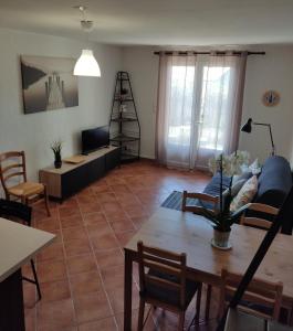 Appartements Gite des Terres Rouges : photos des chambres