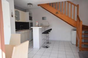 Maisons de vacances Coquette House 2 bedrooms AC collective pool : photos des chambres