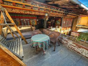 Tavern Hostel仁和客栈