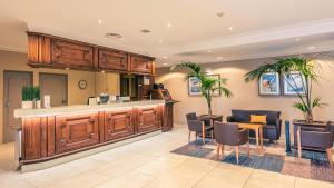 Hotels Best Western Marseille Aeroport : photos des chambres