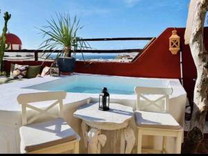 CASTILLO LEON AGAETE