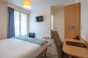 Hotels Hotel Val De Loire : photos des chambres