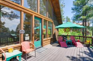 Pagosa Springs Chalet with Mtn Views, Near Downtown!