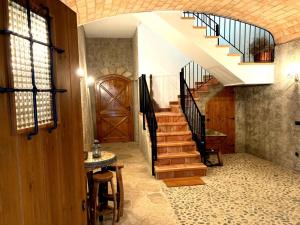 Quiet apartment in the heart of town with a large terrace lAbatanador