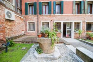 The Zen House Apartment