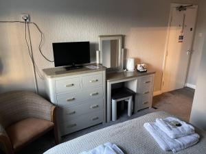 Double Room with Private Bathroom room in Bull Hotel