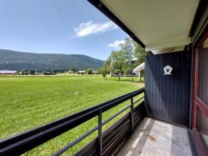 Autrans: Appartement cosy, proche pistes, balcon & parking, 3 pers - FR-1-737-40