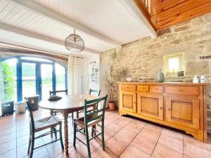 Maisons de vacances LE FOUR A PAIN - Campagne entre Plages et Quimper : photos des chambres