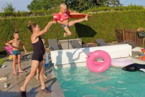 Maisons de vacances Maison Chez Mariebel - 20 pers avec piscine jacuzzi sauna : photos des chambres