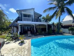 La Case Chouchou - 埃唐萨莱莱班海滩