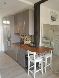 Appartements PETIT PARADIS - St MANDRIER VILLAGE : photos des chambres