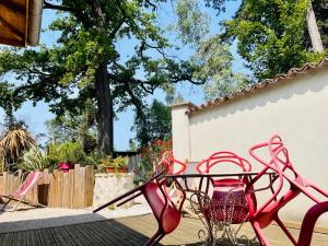 B&B / Chambres d'hotes Suite de Charme Bed n Breakfast tres proche Lyon : photos des chambres