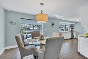9170 Pine Cove