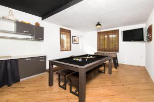 Villa Whitestone