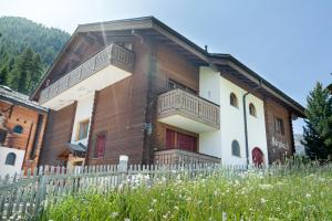 Haus Bärgbach by Zermatt Premium Apartments