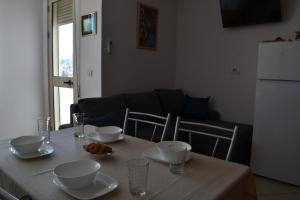 Studio Apartment Golem
