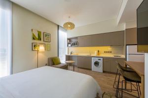 Element Meaisam, Dubai