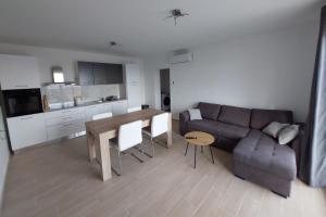 Apartments with parking space Borje, Peljesac - 21496