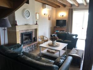 Gîte champêtre avec climatisation et jardin en Auvergne - FR-1-489-227