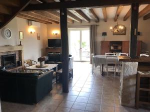 Gîte champêtre avec climatisation et jardin en Auvergne - FR-1-489-227