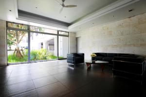 Maedamisaki Grand Blue 103