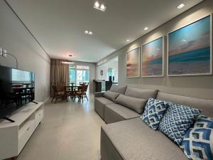 SM01- 3 Quartos | Churrasqueira | 2 vagas Garagem