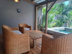 Tropical 3-bedrooms Coastal Residence Creolia