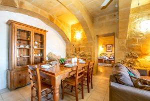 Gharilma V Holiday Home