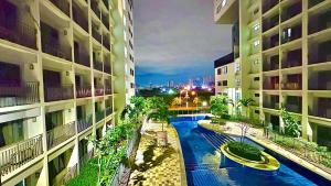 Mall of Asia Shore 2 Condo